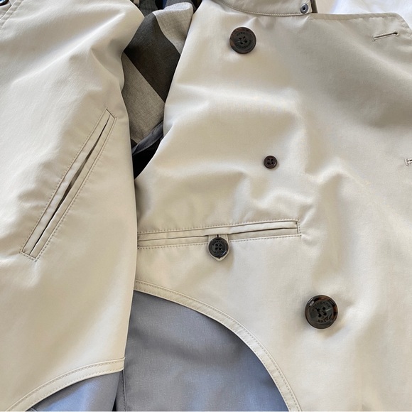 Burberry beige trench coat - Picture 7 of 14
